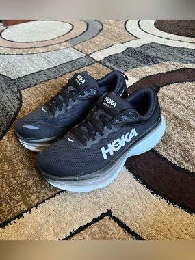 Women’s HOKA Bondi 8 Running Shoes Size 9B